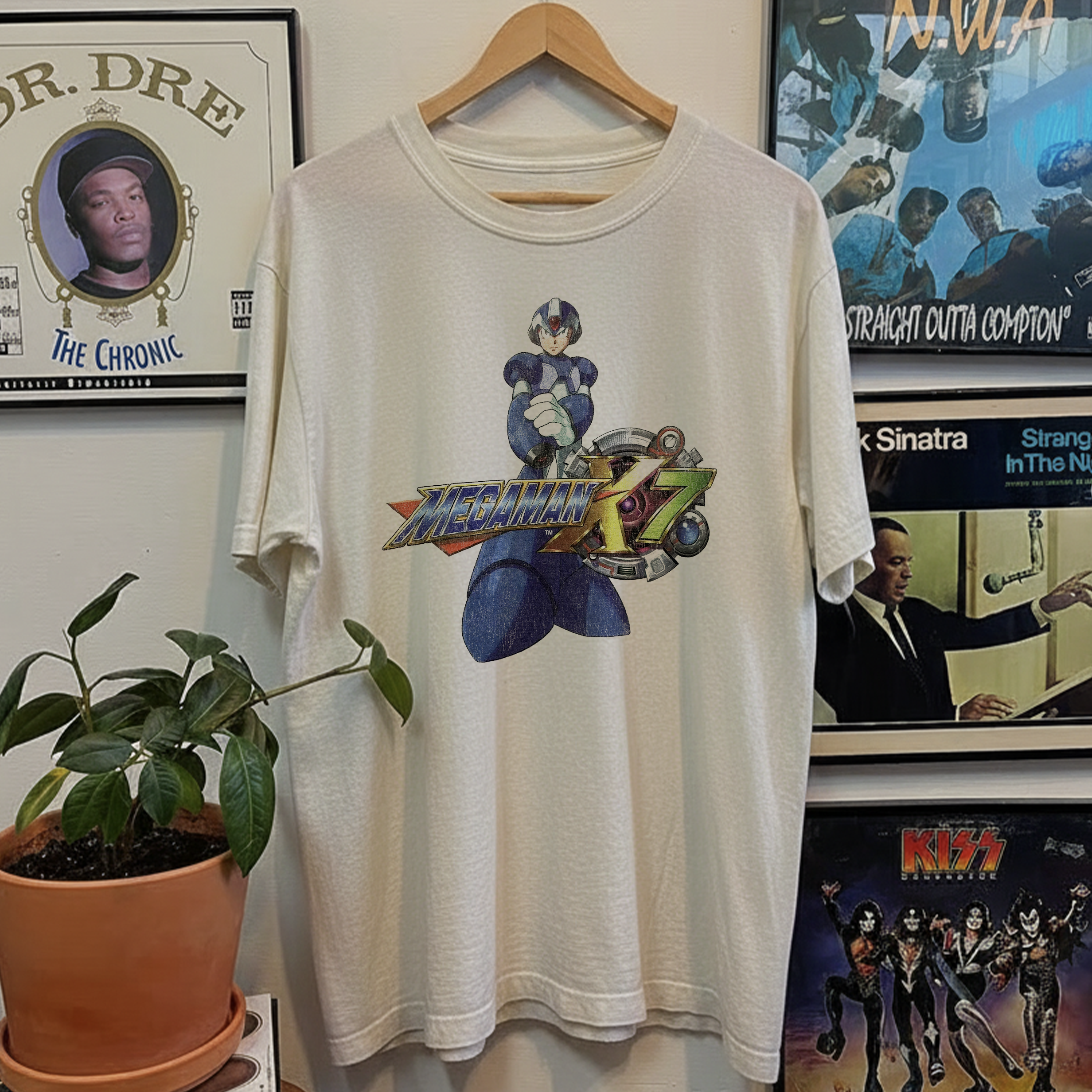 Vintage 2003 Megaman X7 Washed White Graphic Graphic T-Shirt