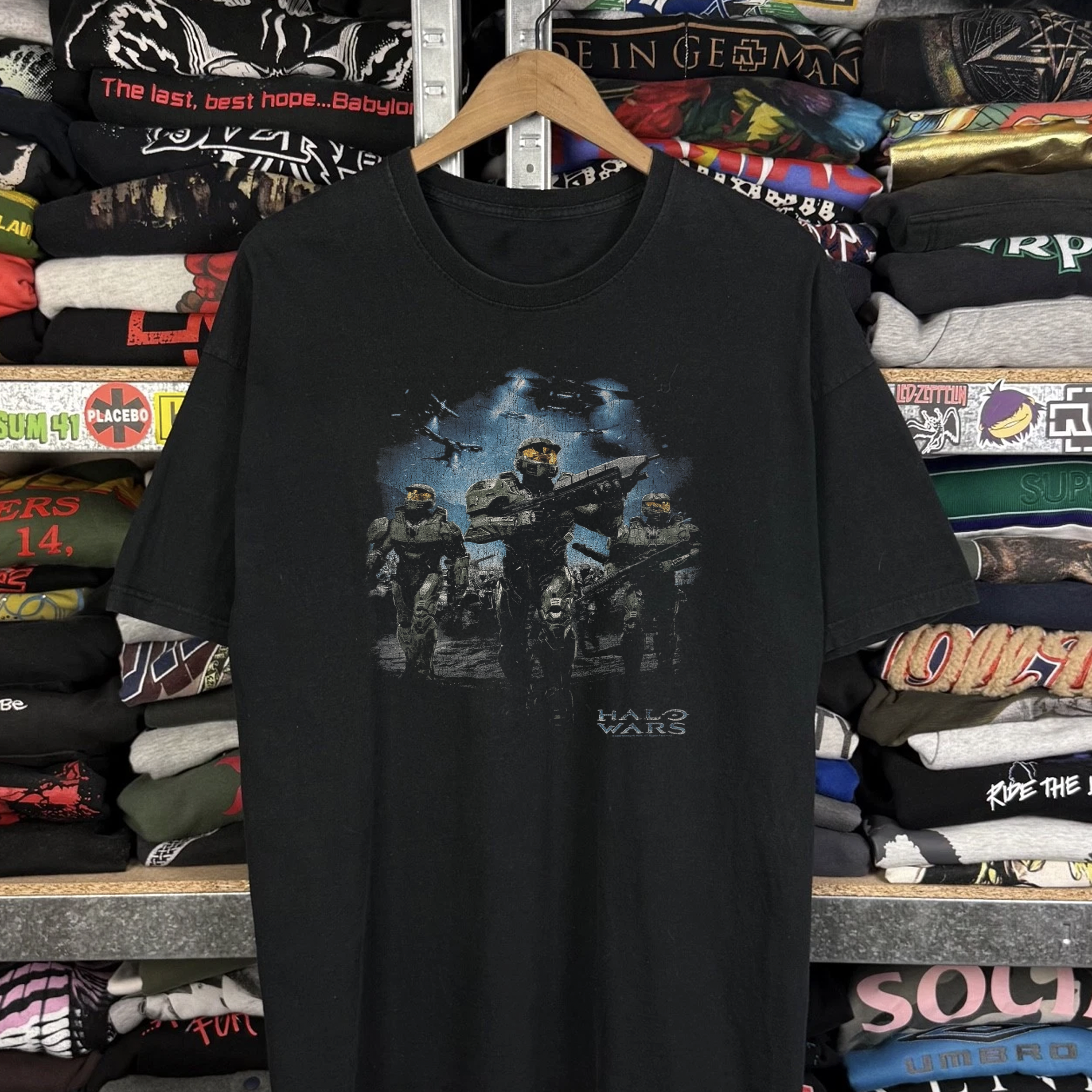 Vintage Rare Halo Wars Washed Black Graphic Graphic T-Shirt