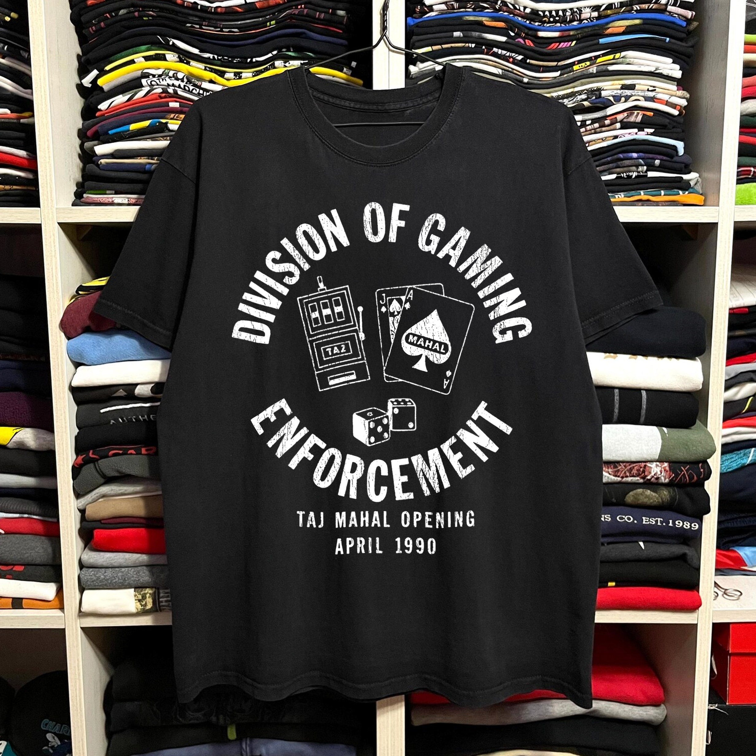 Vintage Rare Taj Mahal Division Of Gaming Enforcement Washed Black Graphic Graphic T-Shirt